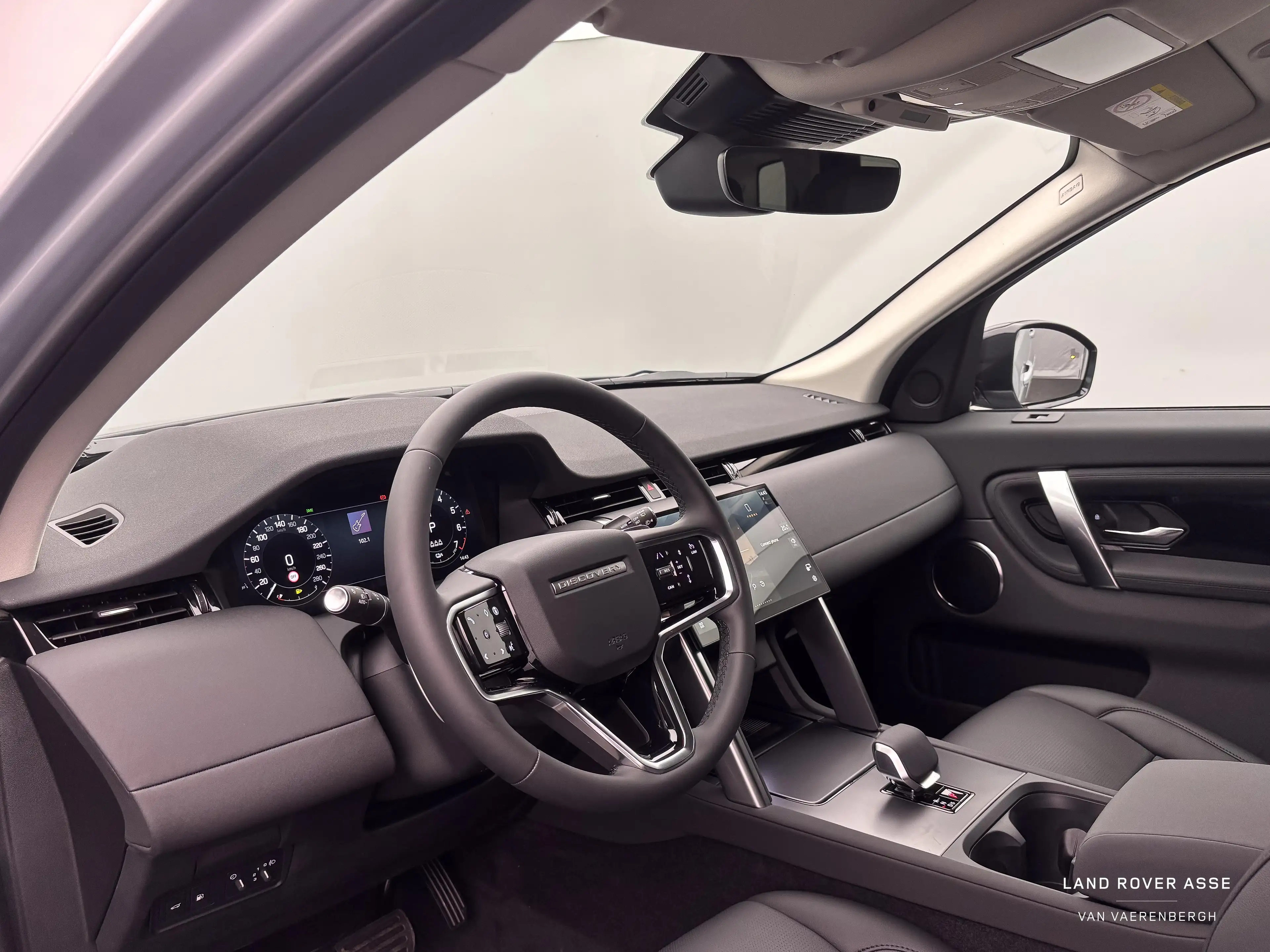 Land Rover Discovery Sport P270e S AWD Auto. 25.5MY — photo 11