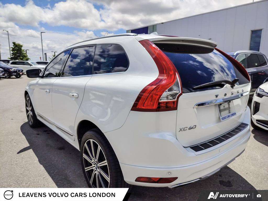 2017 Volvo XC60 T6 | Clean Carfax | Excellent Service History thumb 12