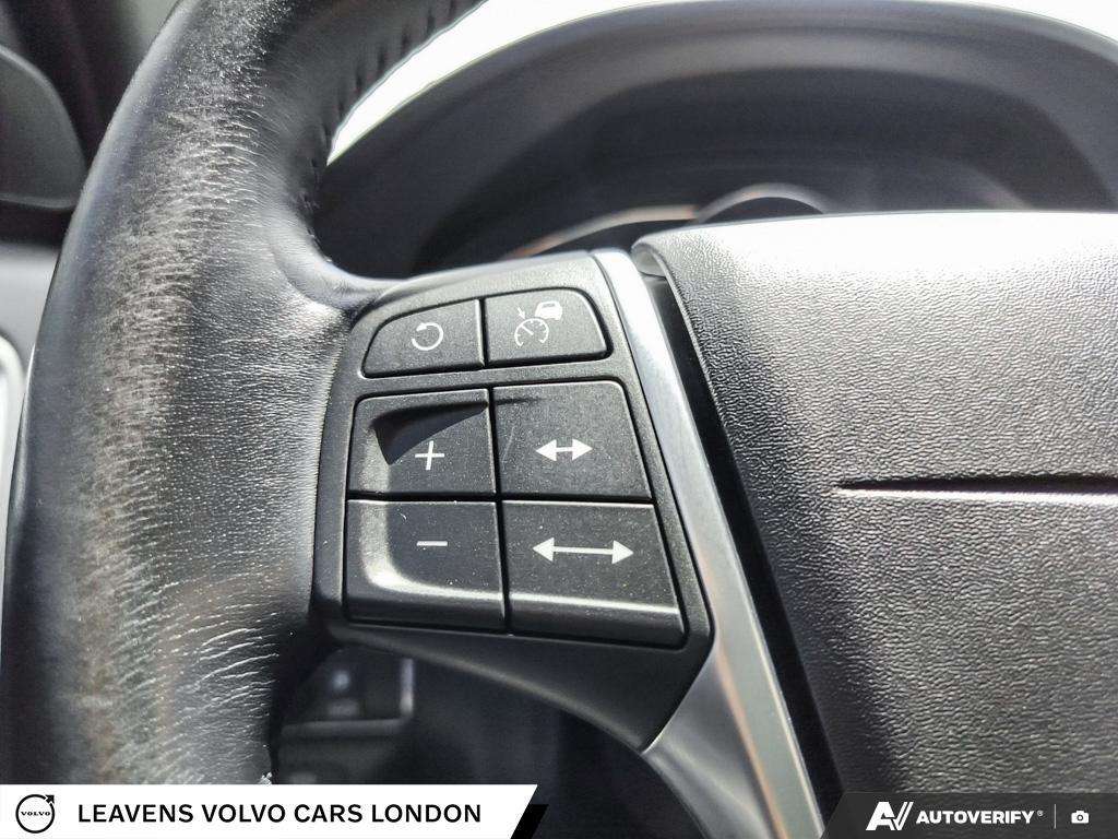 2017 Volvo XC60 T6 | Clean Carfax | Excellent Service History thumb 31