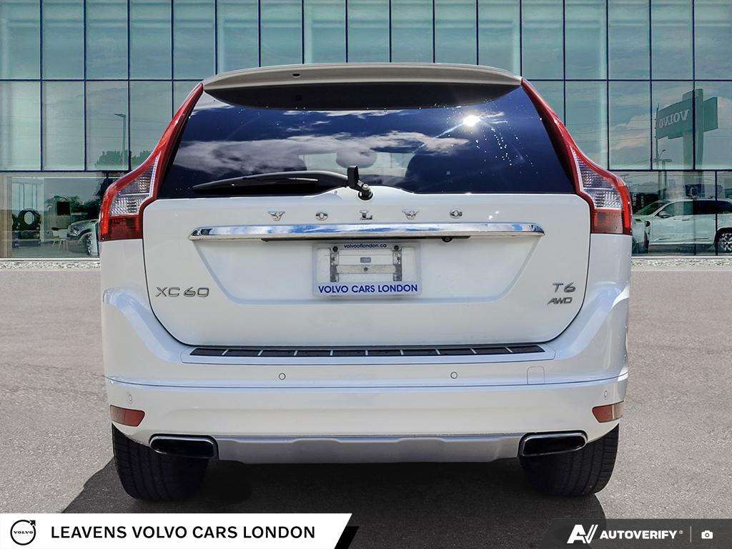 2017 Volvo XC60 T6 | Clean Carfax | Excellent Service History thumb 6