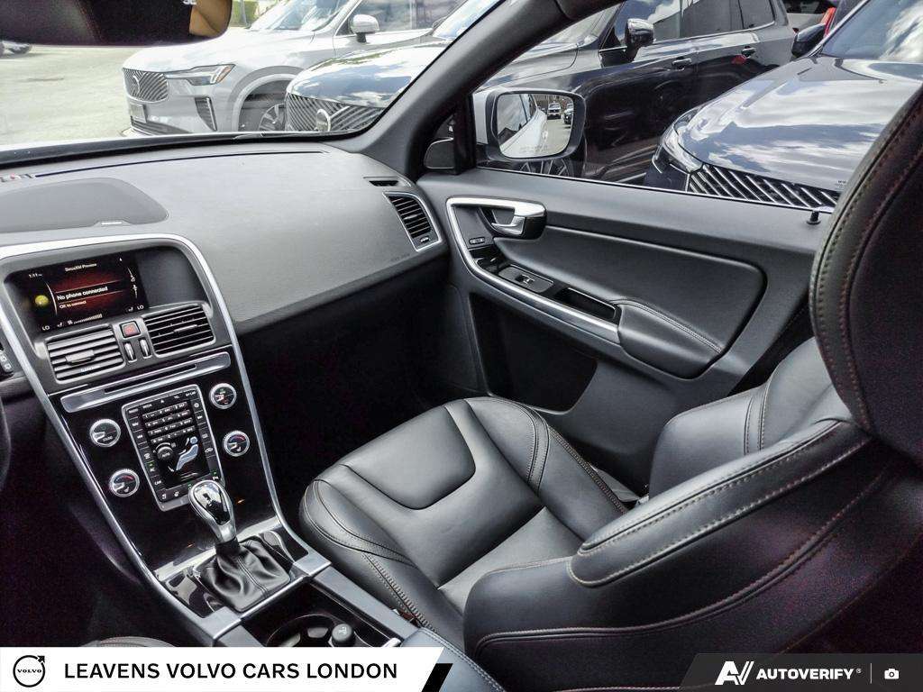 2017 Volvo XC60 T6 | Clean Carfax | Excellent Service History thumb 26