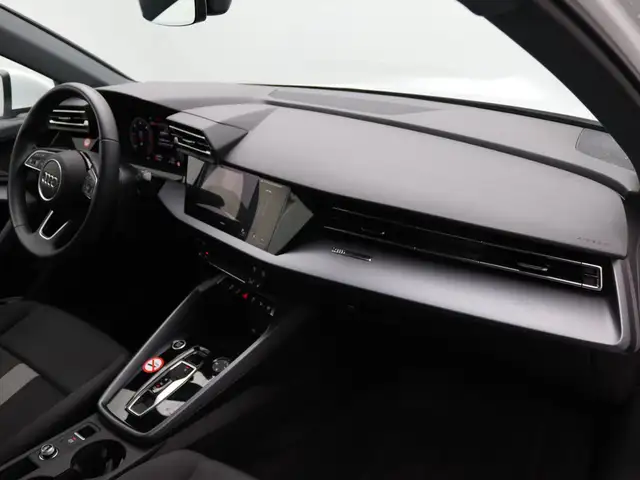 Audi A3 view 10