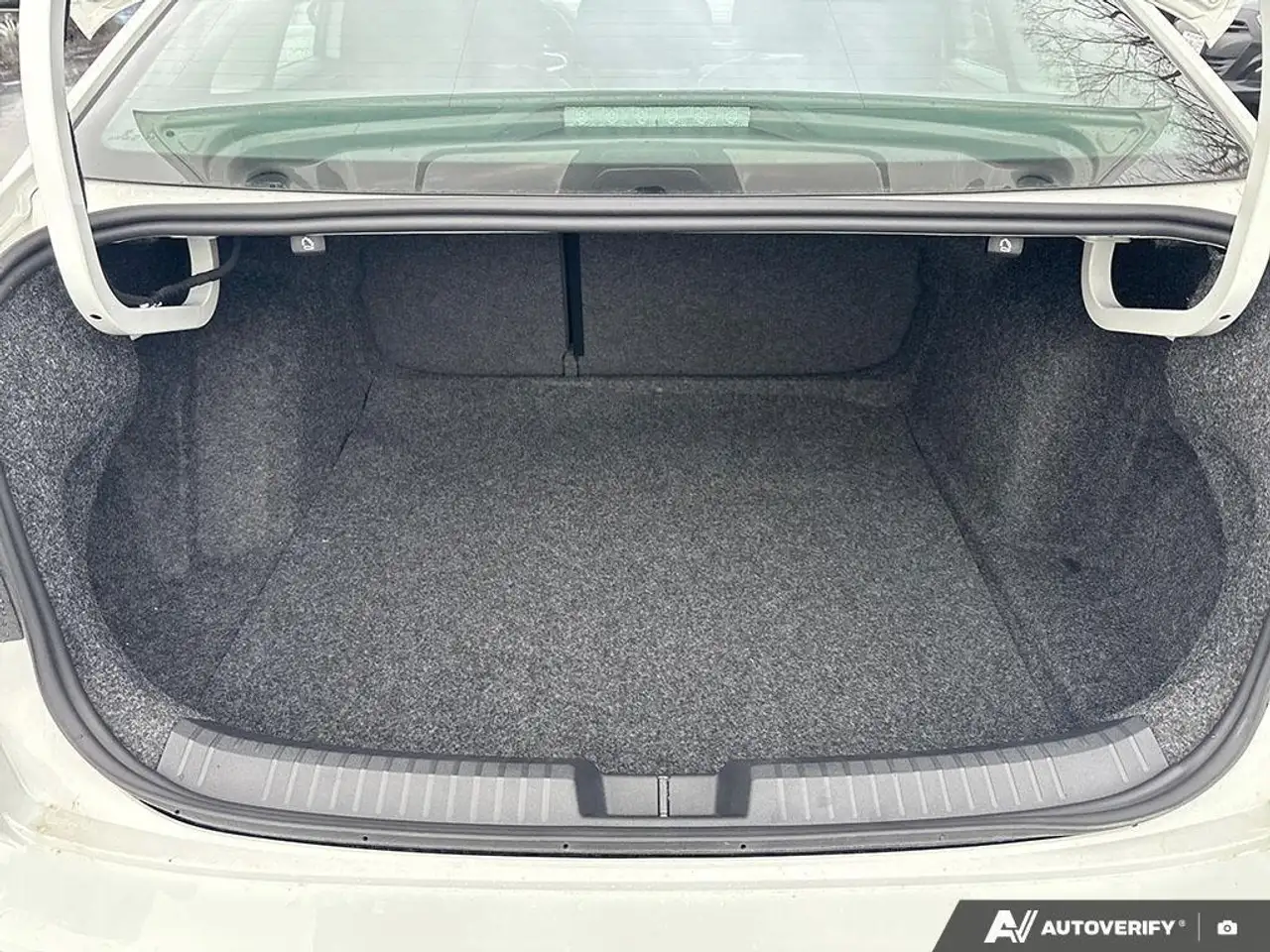 Volkswagen Jetta photo Volkswagen Jetta