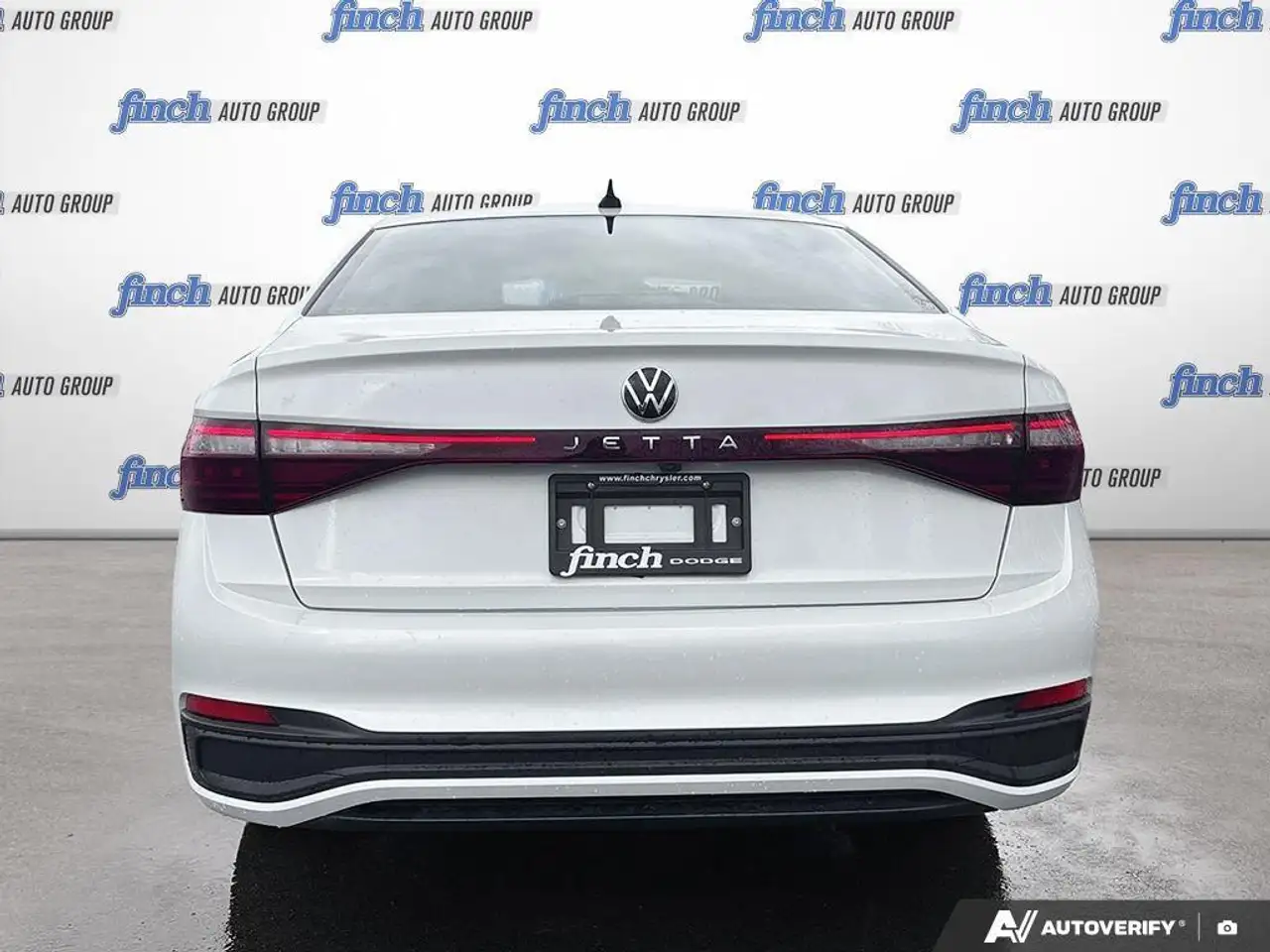 Volkswagen Jetta photo Volkswagen Jetta