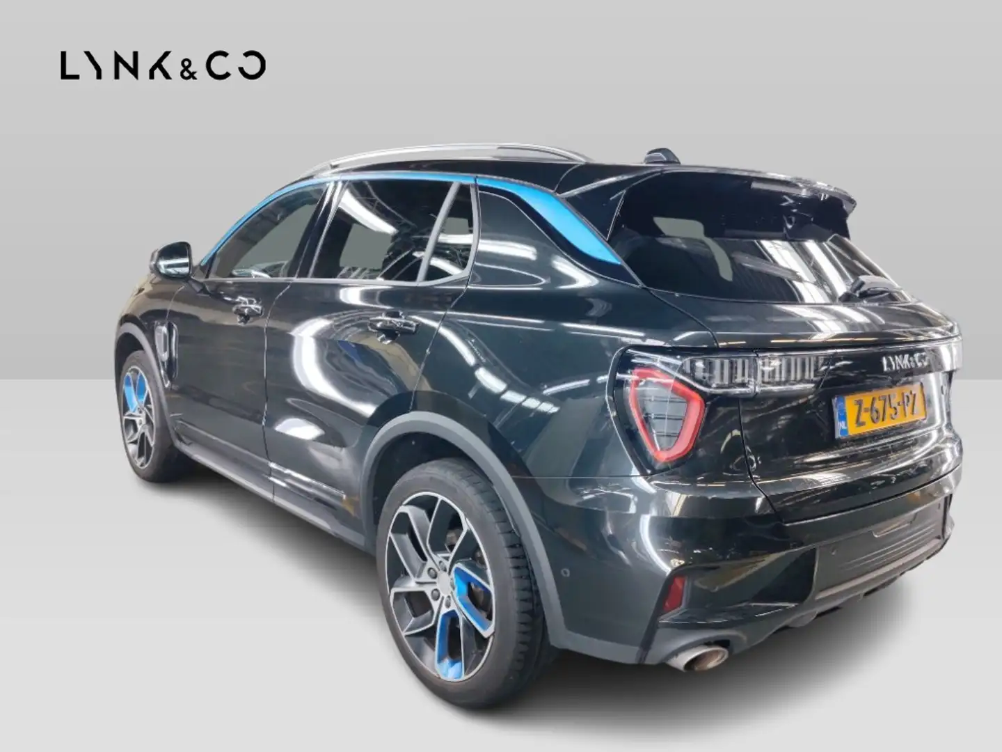 Lynk & Co 01 1.5 262PK PHEV Zwarte hemel 360° StoelVerw. Panora Nero - 2