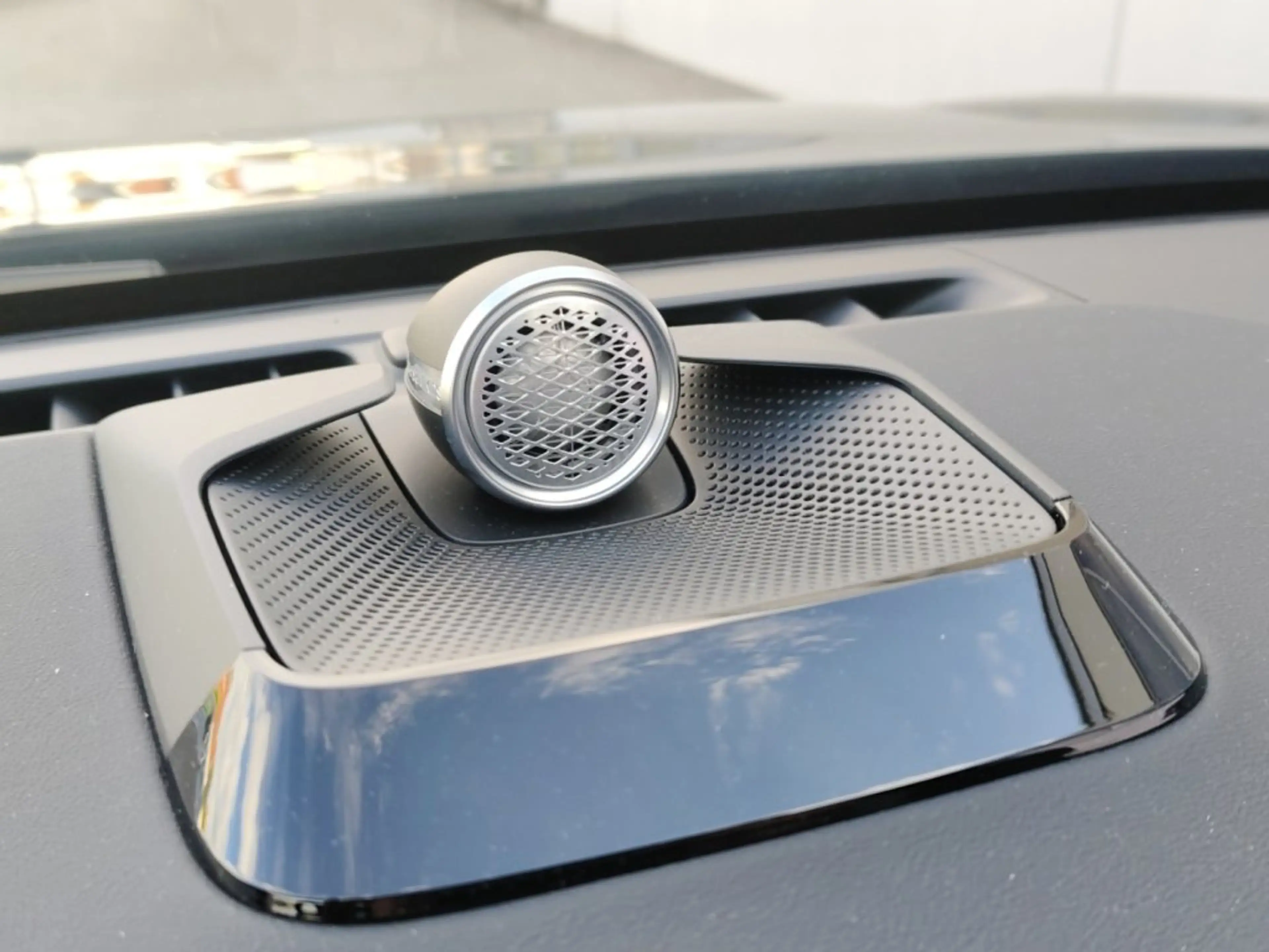Volvo ES90 Ultra, Single Motor Extended Range, Vollelektrisch — photo 12