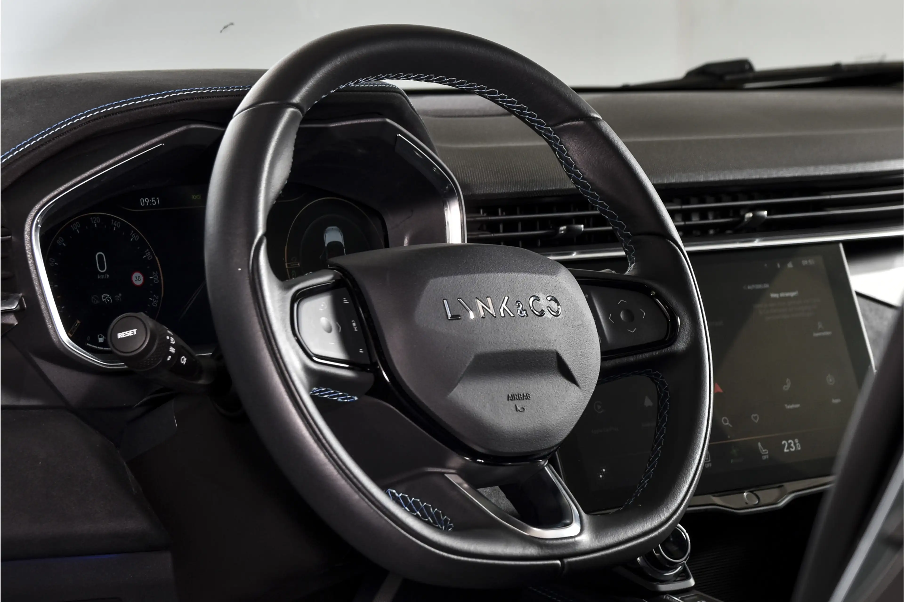 Lynk & Co 01 1.5 PHEV 261PK MY22 | 360 Camera | 7 .4 kWh Boordl — photo 15