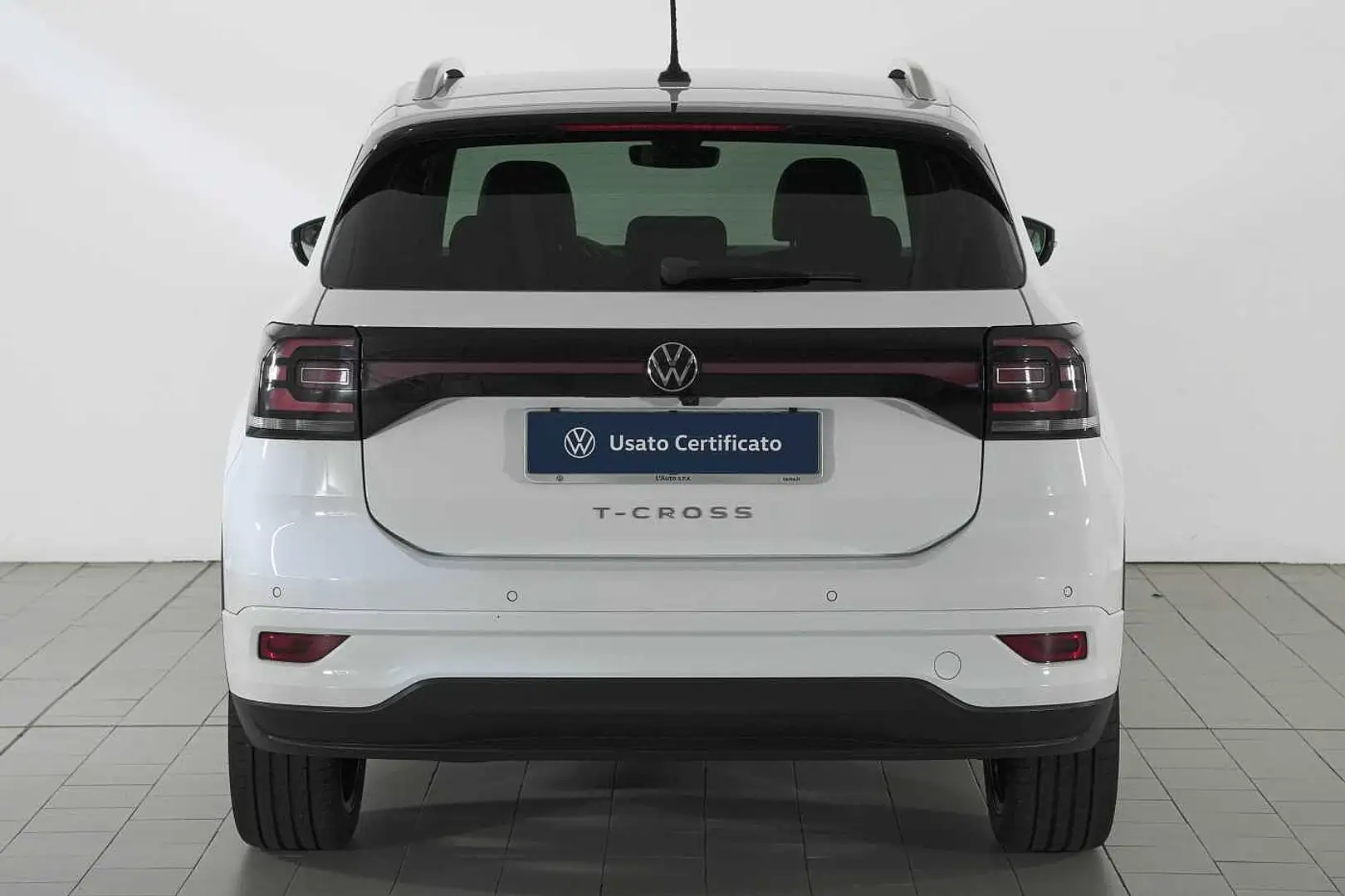 Volkswagen T-Cross 1.5 TSI ACT DSG R-Line 150 cv Blanc - 2