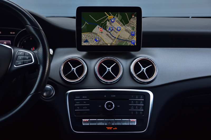 Mercedes-Benz CLA 180 Shooting Brake Business Solution NAP Camera, Navi, — photo 23