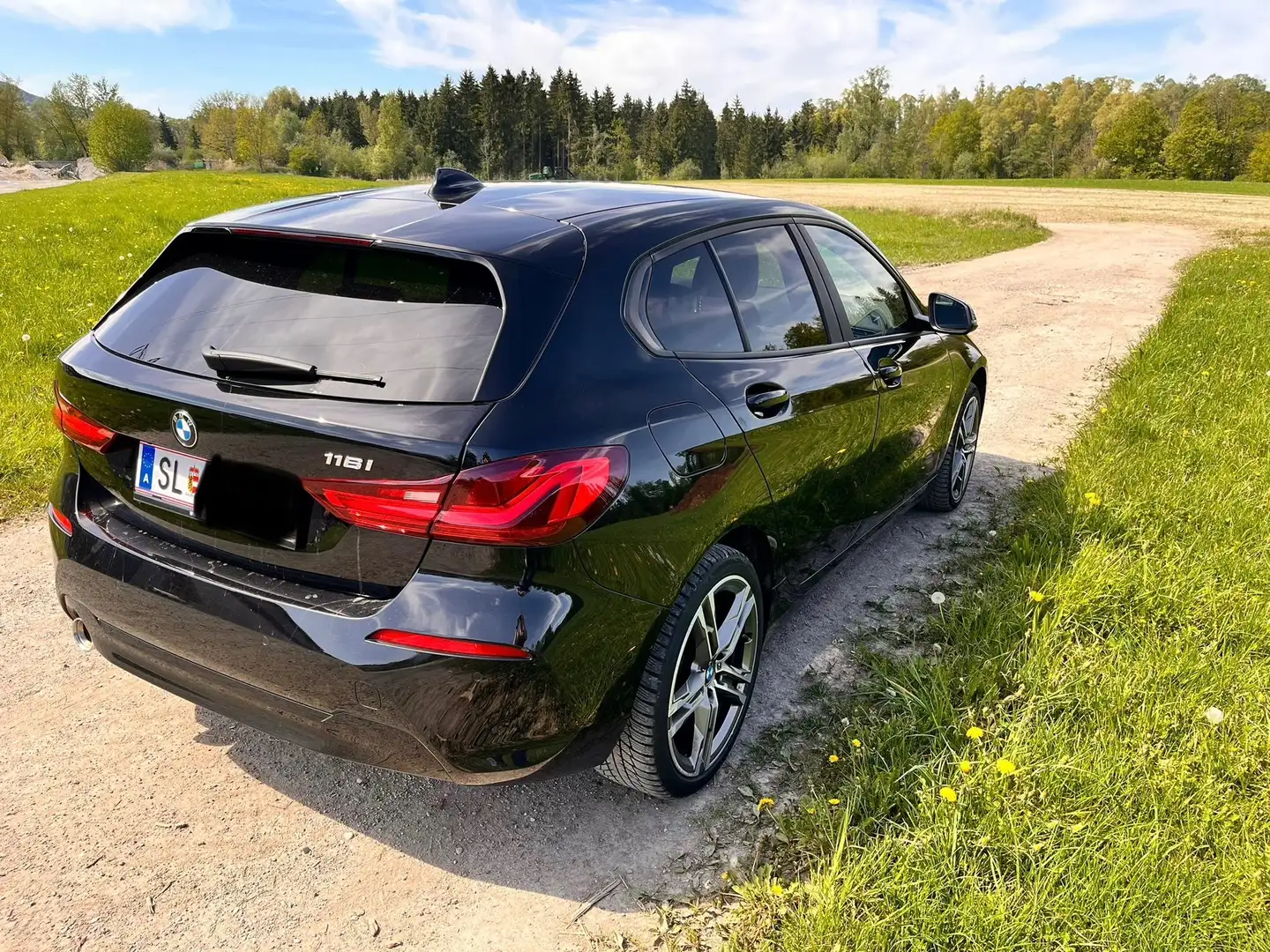 BMW 116 116i Aut. Schwarz - 2