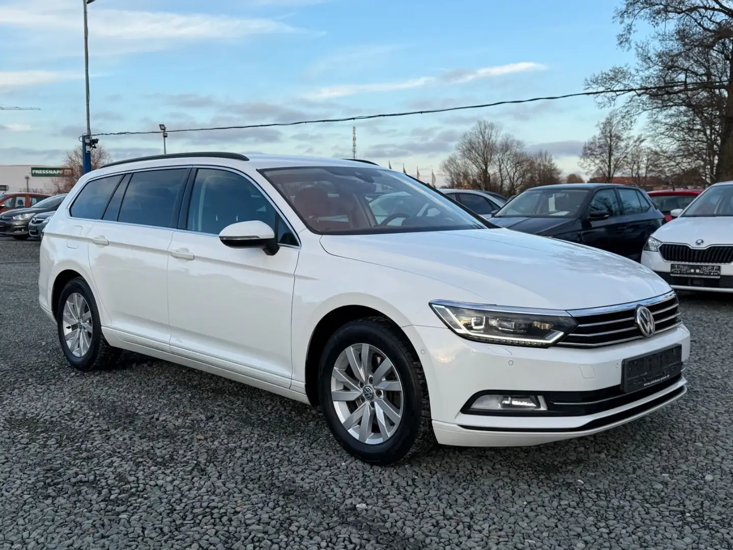 Volkswagen Passat Variant Comfortline*Virtual*LED*StandHZG* Blanc - 2