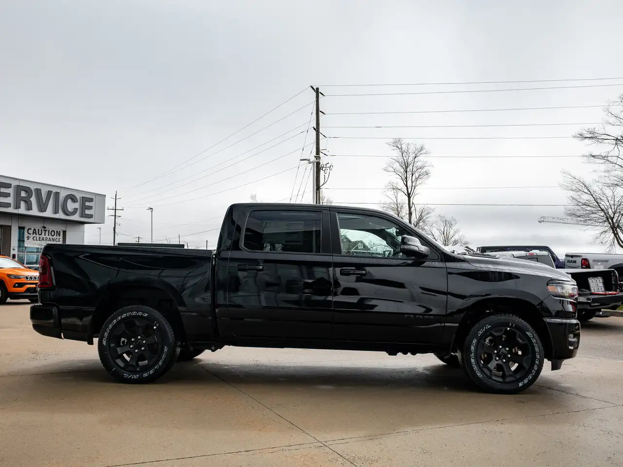 RAM 1500 снимка RAM 1500