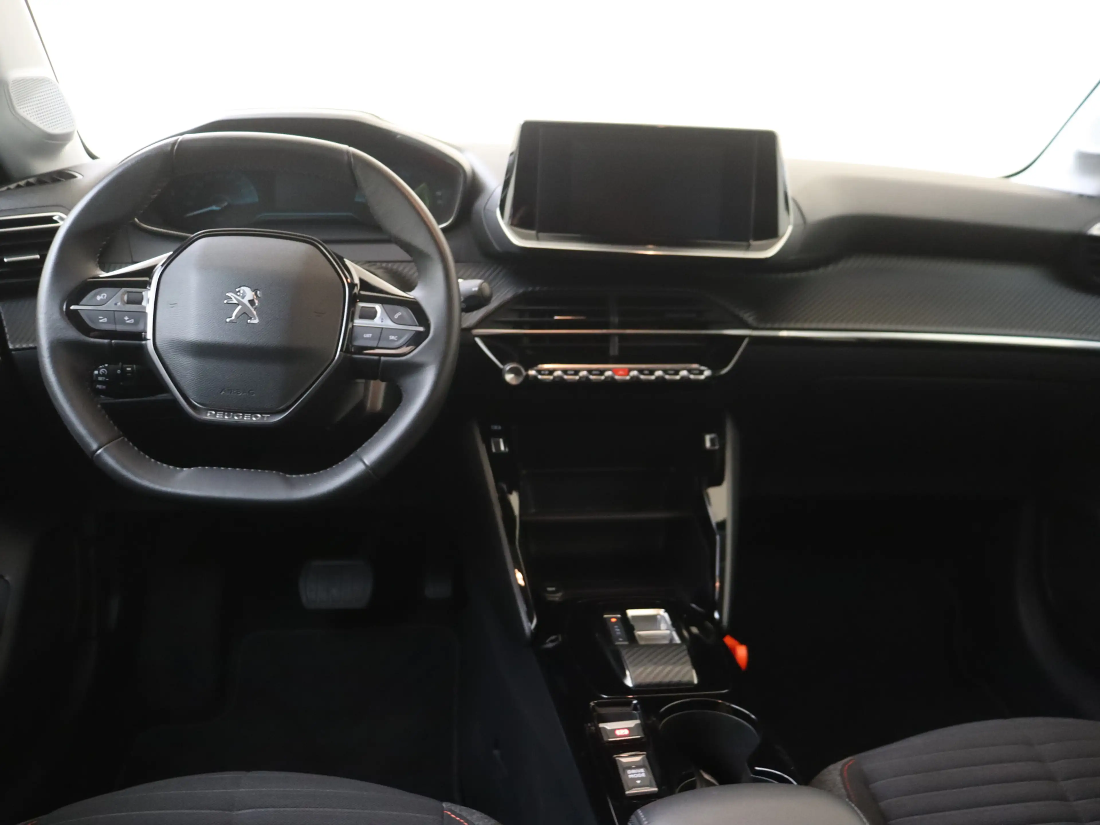 Peugeot e-208 EV Active 50 kWh — photo 5