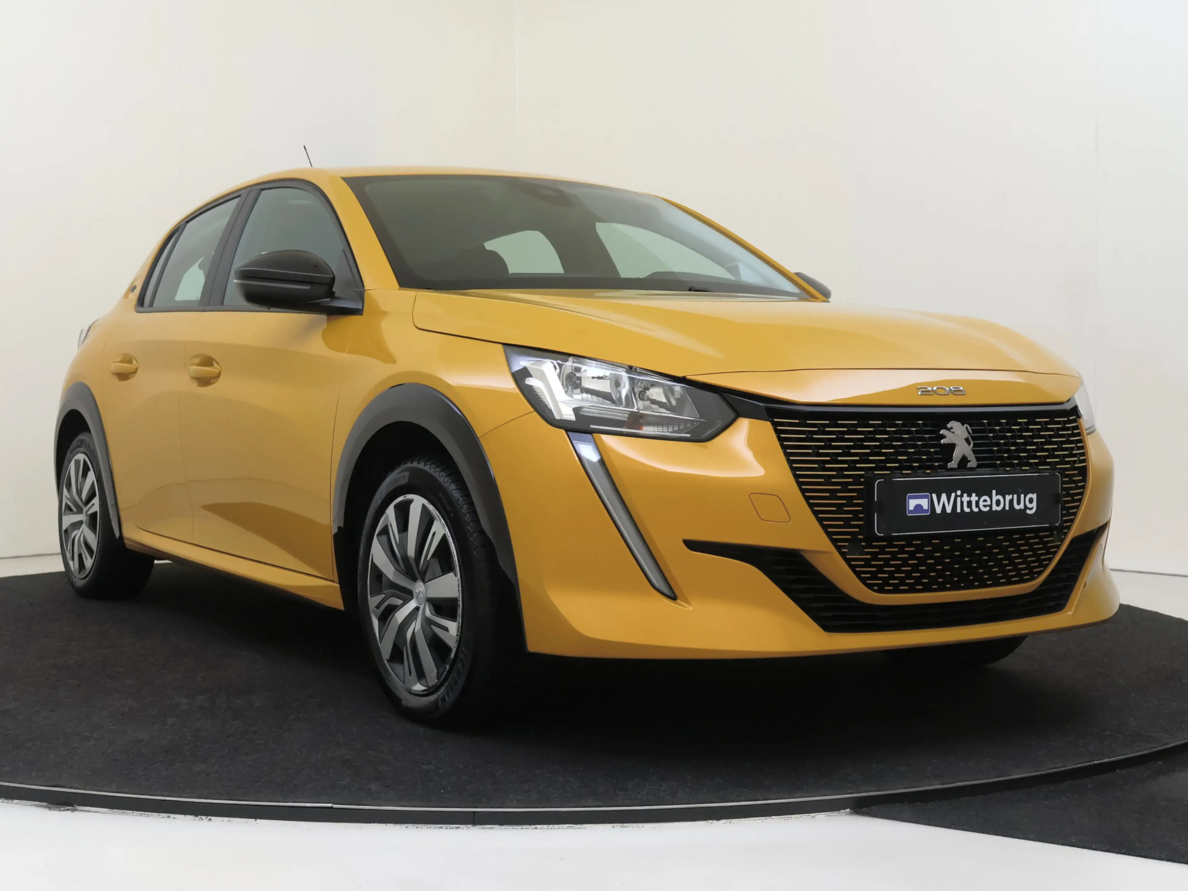 Peugeot e-208 EV Active 50 kWh — photo 3