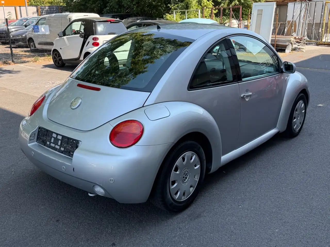 Volkswagen New Beetle Lim. 2.0~AUTOMATIK~KLIMA, foto 6