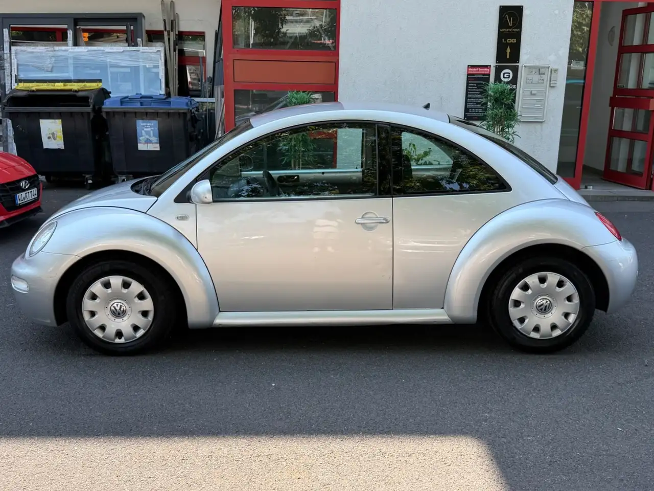 Volkswagen New Beetle Lim. 2.0~AUTOMATIK~KLIMA, foto 4