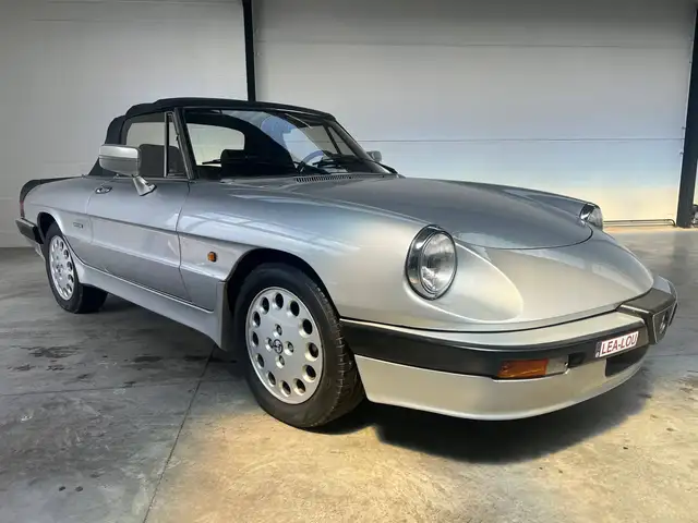 Alfa Romeo Spider ALFA ROMEO 2000