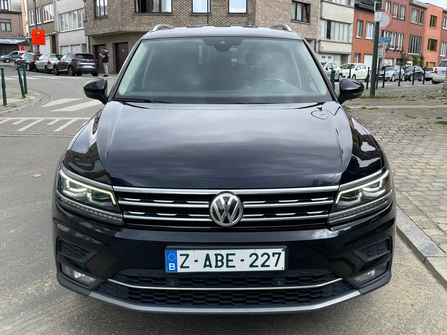 Volkswagen Tiguan Allspace 2.0 TDi 7PL. HIGHLINE MATRIX ETAT SHOWROOM 1 PROP Zwart - 2