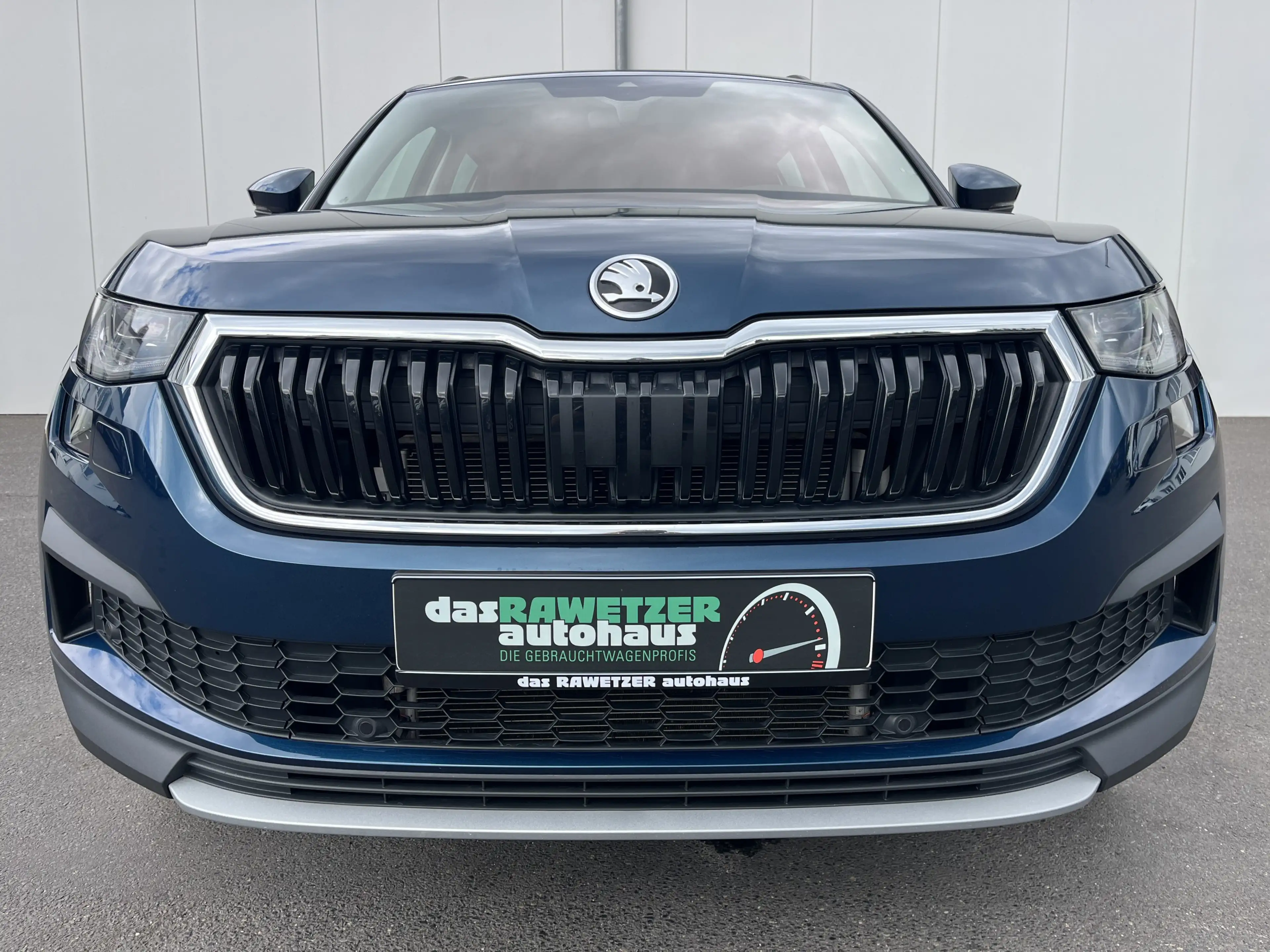 Skoda Kodiaq 2.0 TDI DSG Tour AHK Navi ACC MATRIX RFK 4xSHZ FS- — photo 4