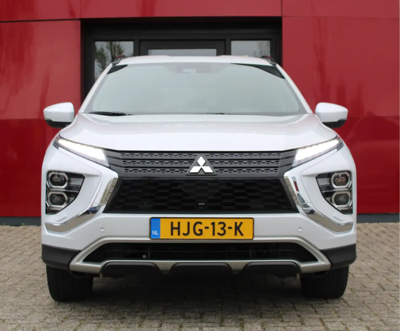Mitsubishi Eclipse Cross 2.4 PHEV | Stoelverwarming | Camera | Parelmoer Weiß - 2