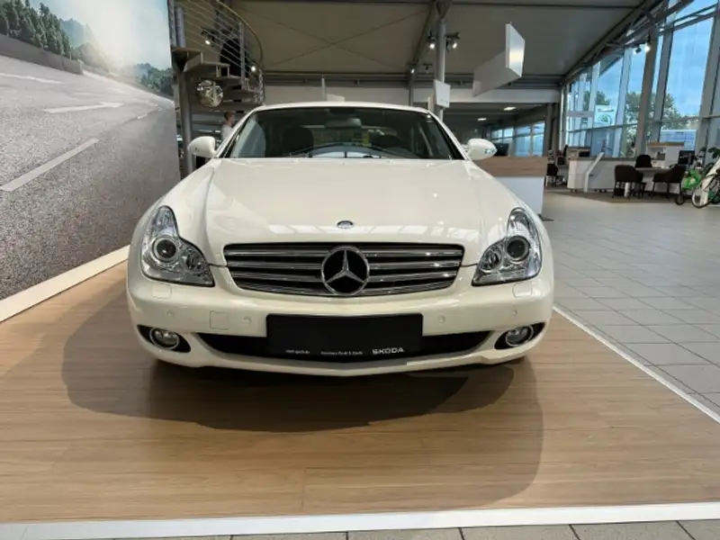 Annonce voiture d'occasion Mercedes-Benz CLS 500 - CARADIZE