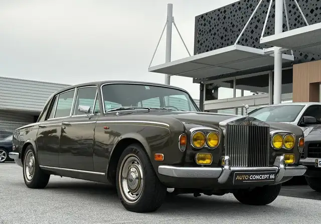 Rolls-Royce Silver Shadow Young Série 200ch