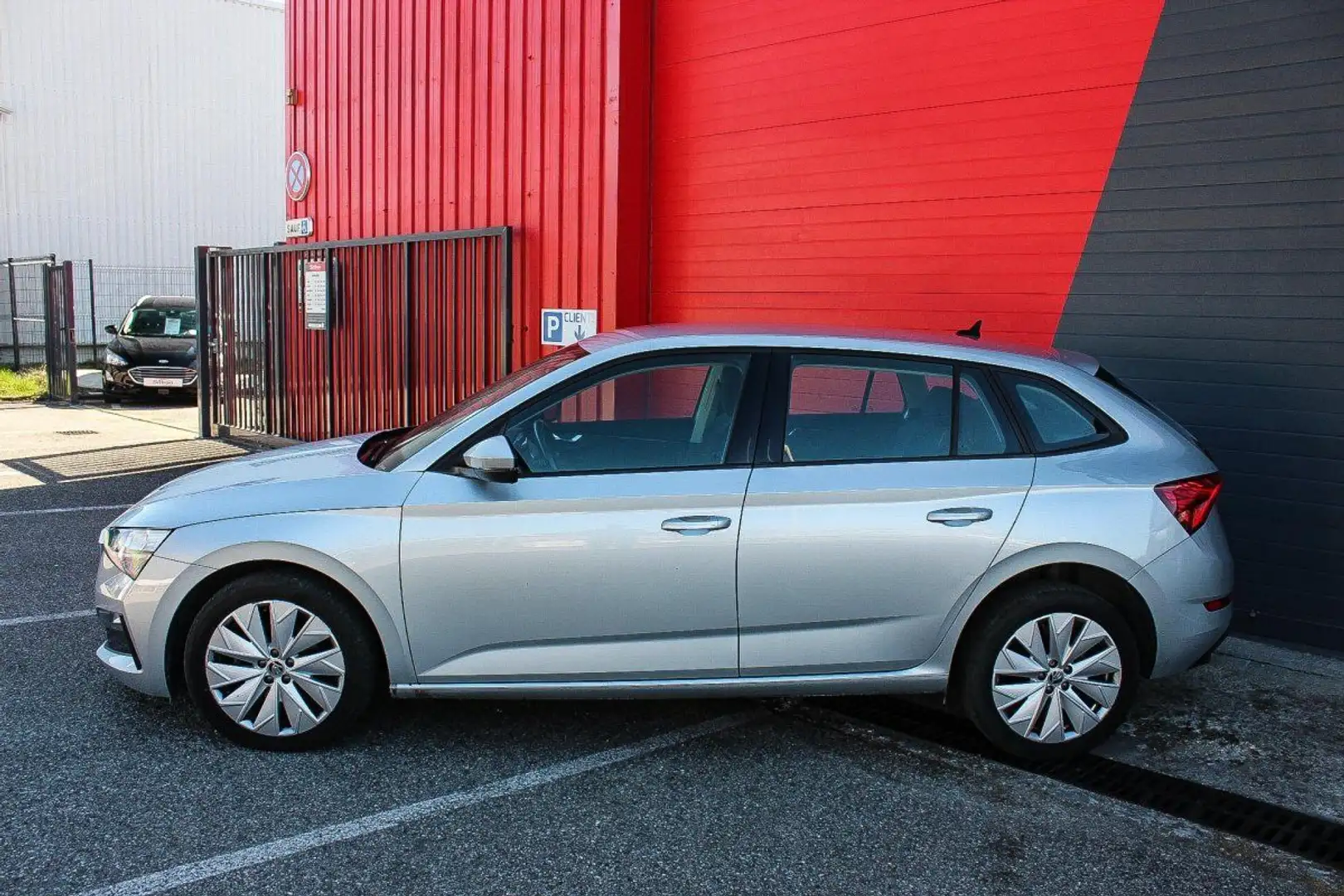 Skoda Scala 1.6 TDI 116 BUSINESS DSG7 CAMERA GPS VIRTUAL Gris - 2