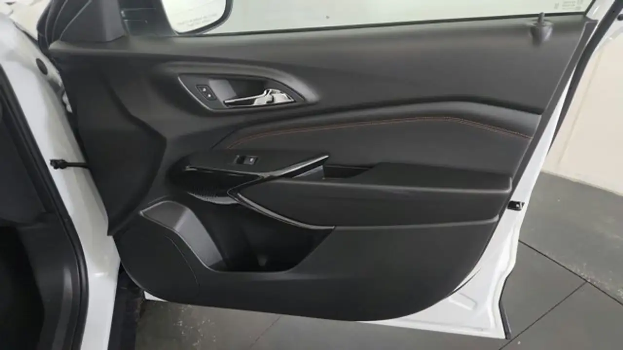 Chevrolet Trax снимка Chevrolet Trax