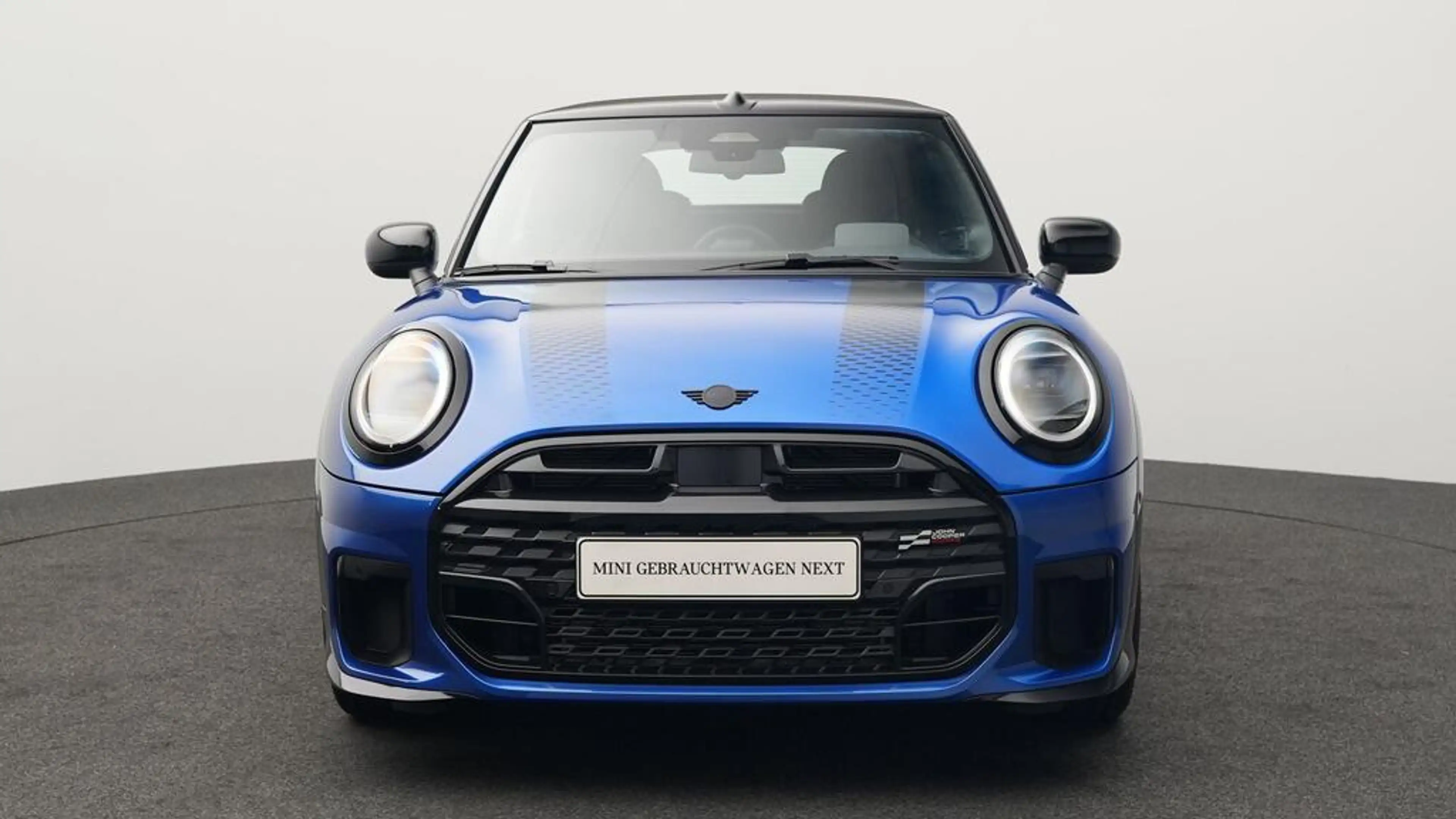 MINI Cooper S Cabrio John Cooper Works Trim — photo 15