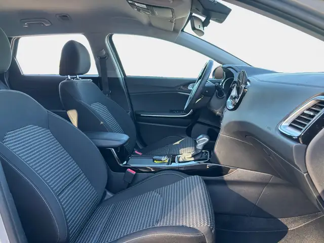 Kia Ceed view 12
