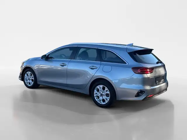 Kia Ceed view 4