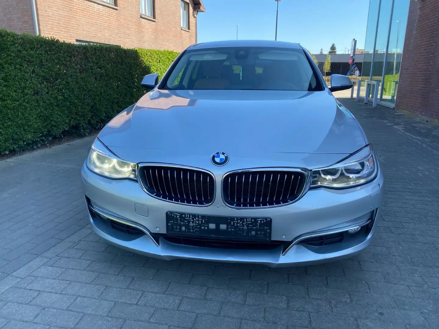 BMW 320 320d xDrive GT Sport-Aut. Luxury Line - 2
