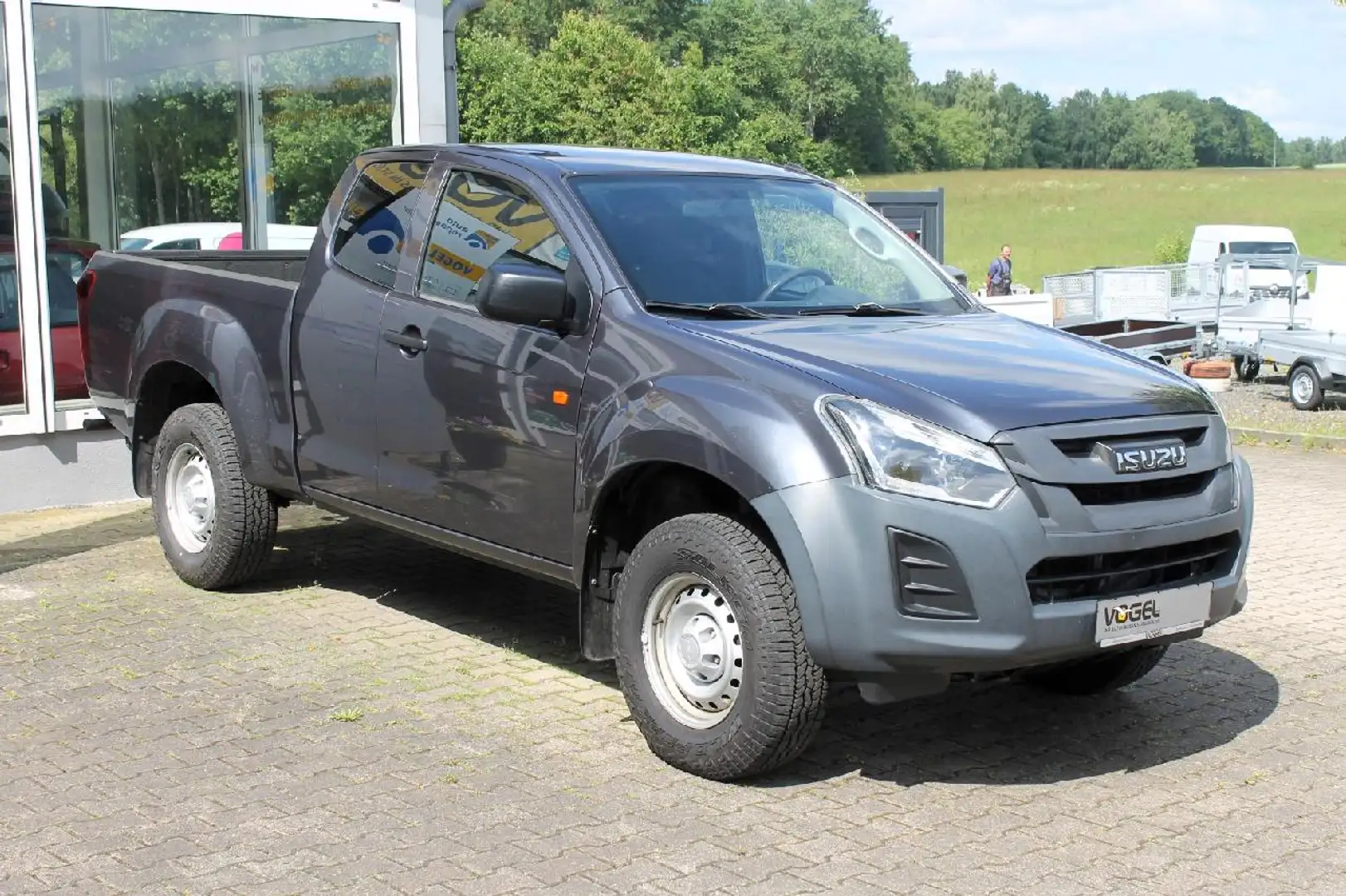 Isuzu D-Max Single Cab 4WD Basis Gris - 2