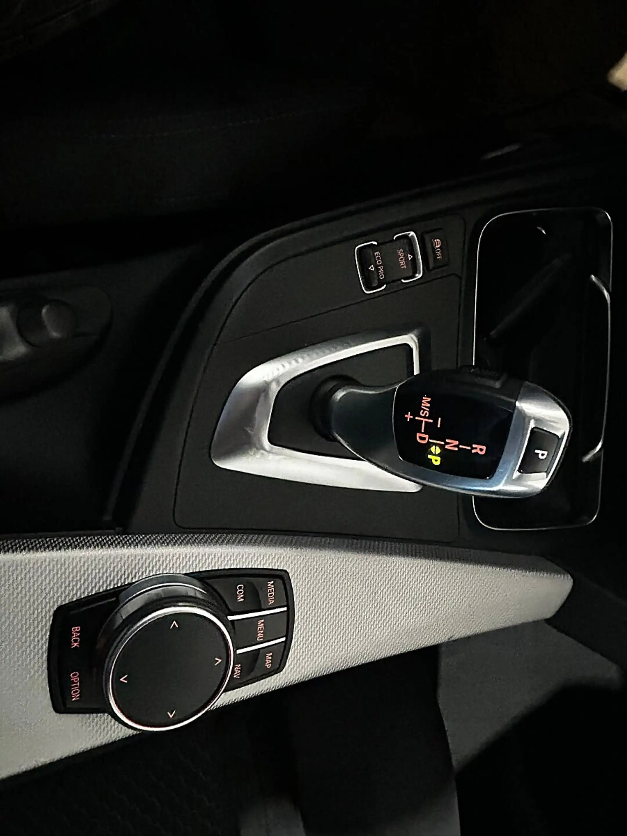BMW 418 i Coupe M Sport Aut.//M-PAKET// — photo 17