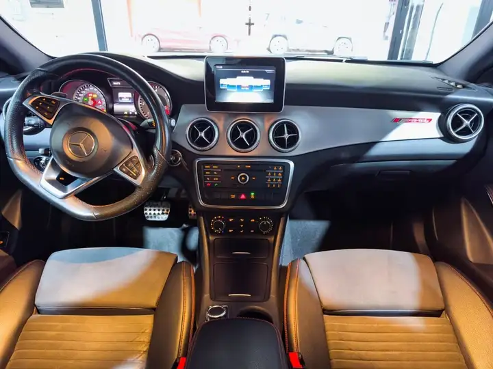 Mercedes-Benz CLA 2017, foto 15