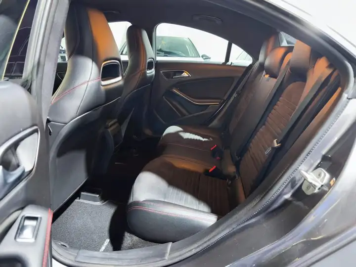 Mercedes-Benz CLA 2017, foto 11