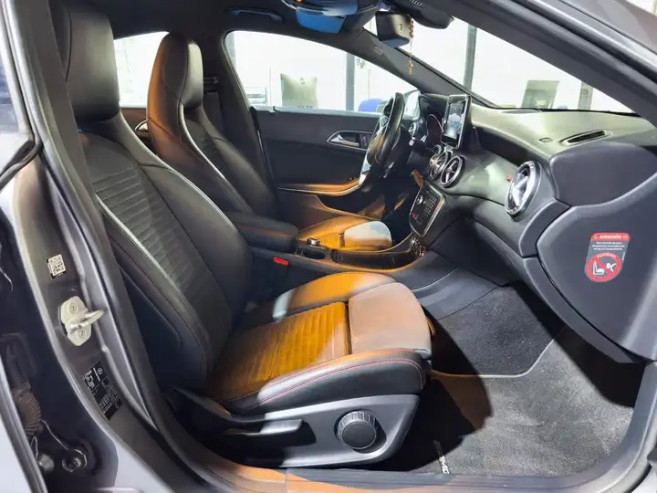 Mercedes-Benz CLA 2017, foto 10