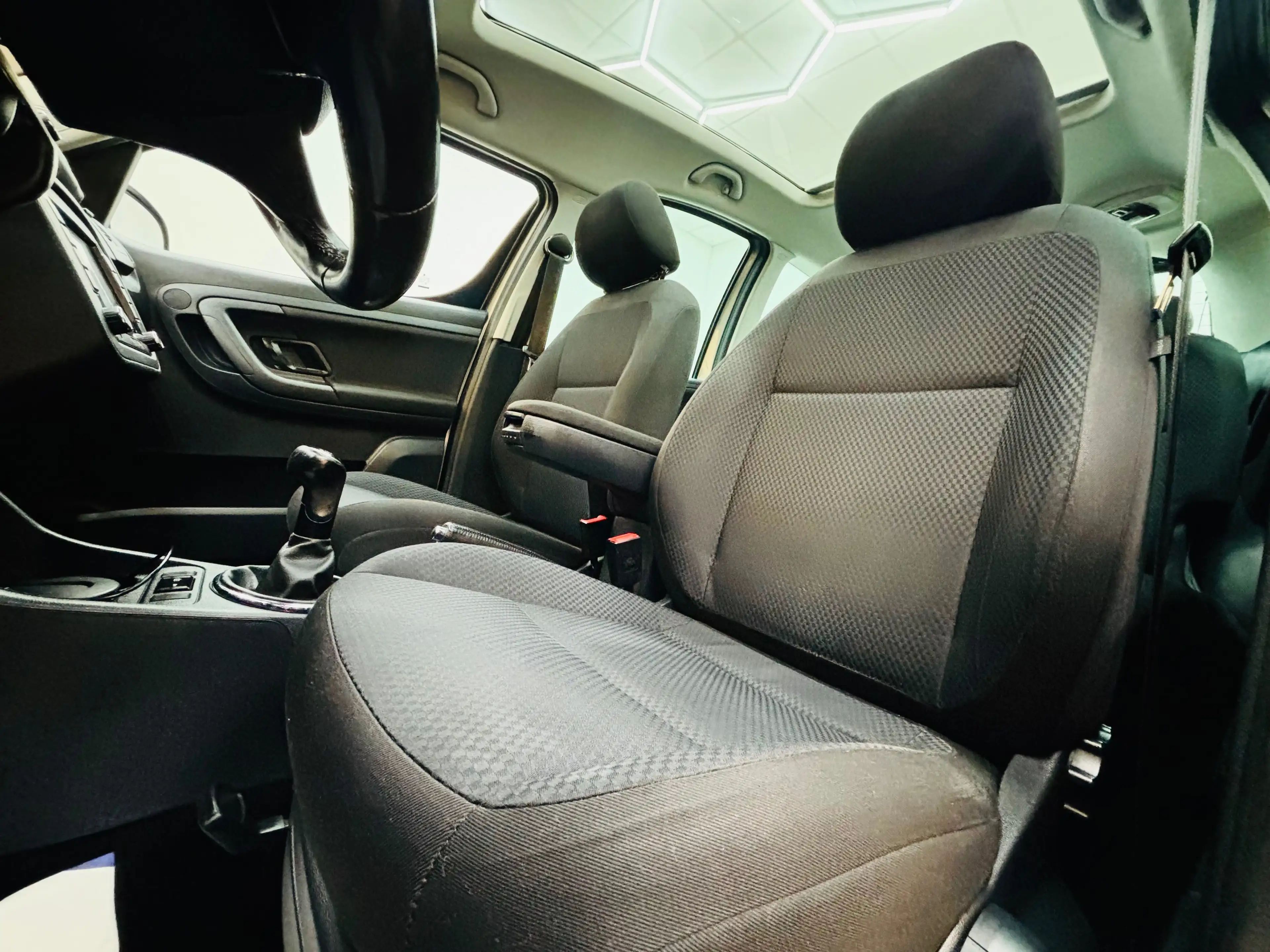 Skoda Roomster ✅1AN GARANTIE✅PANO✅NOUVELLE DISTRIBUTION✅ — photo 11