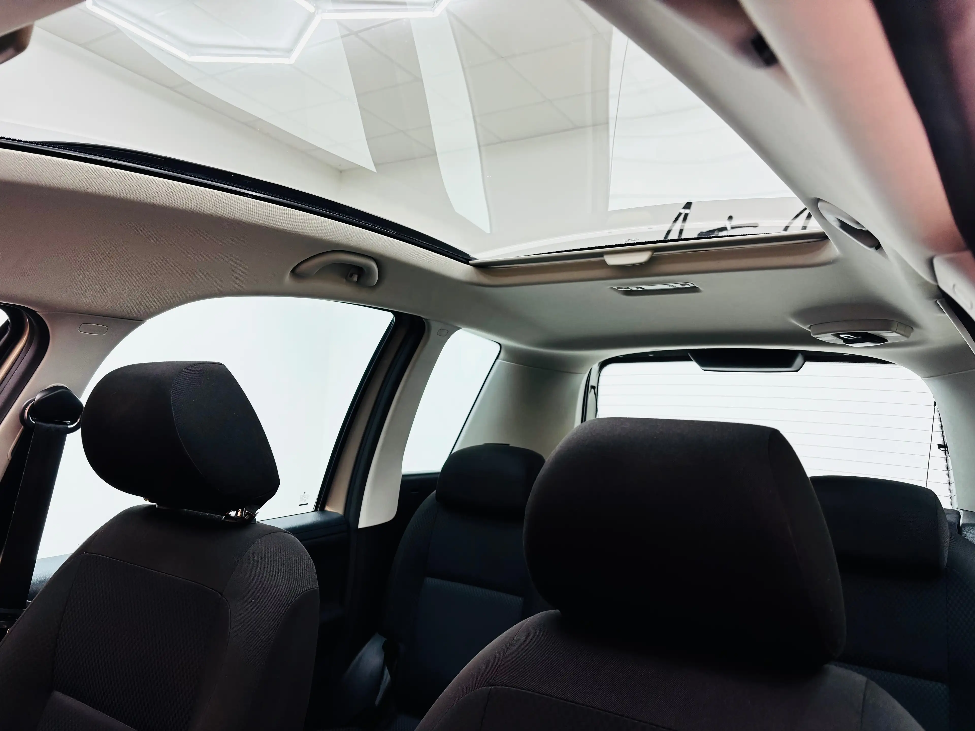 Skoda Roomster ✅1AN GARANTIE✅PANO✅NOUVELLE DISTRIBUTION✅ — photo 15