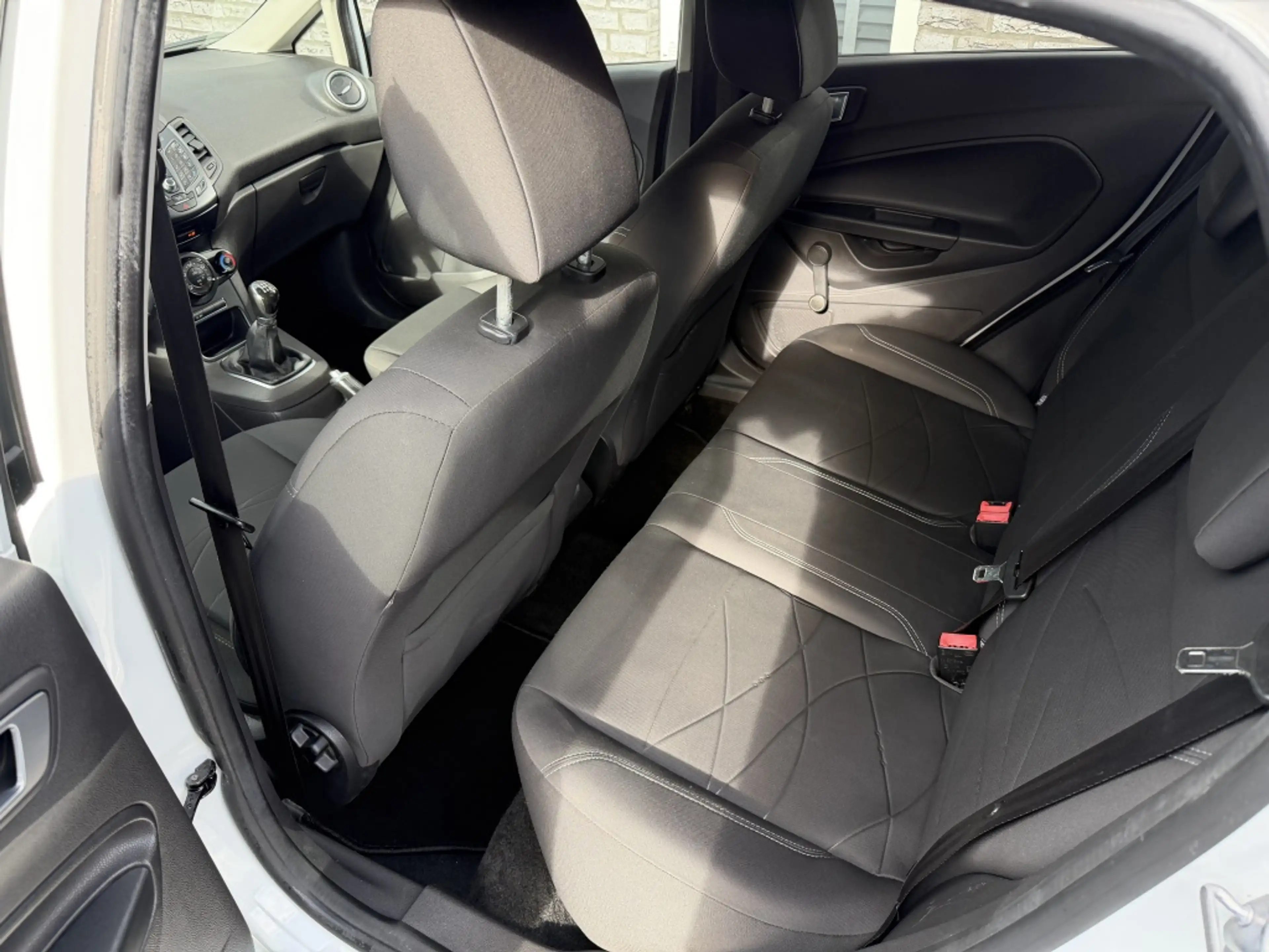 Ford Fiesta 1.0 White Edition| AIRCO| LM| NAP| NIEUWE RIEM| LE — photo 12