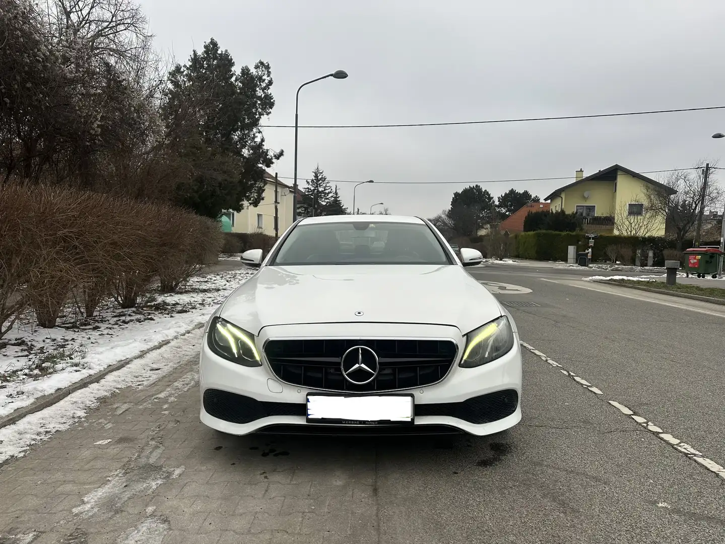 Mercedes-Benz E 200 d 9G-TRONIC - 2