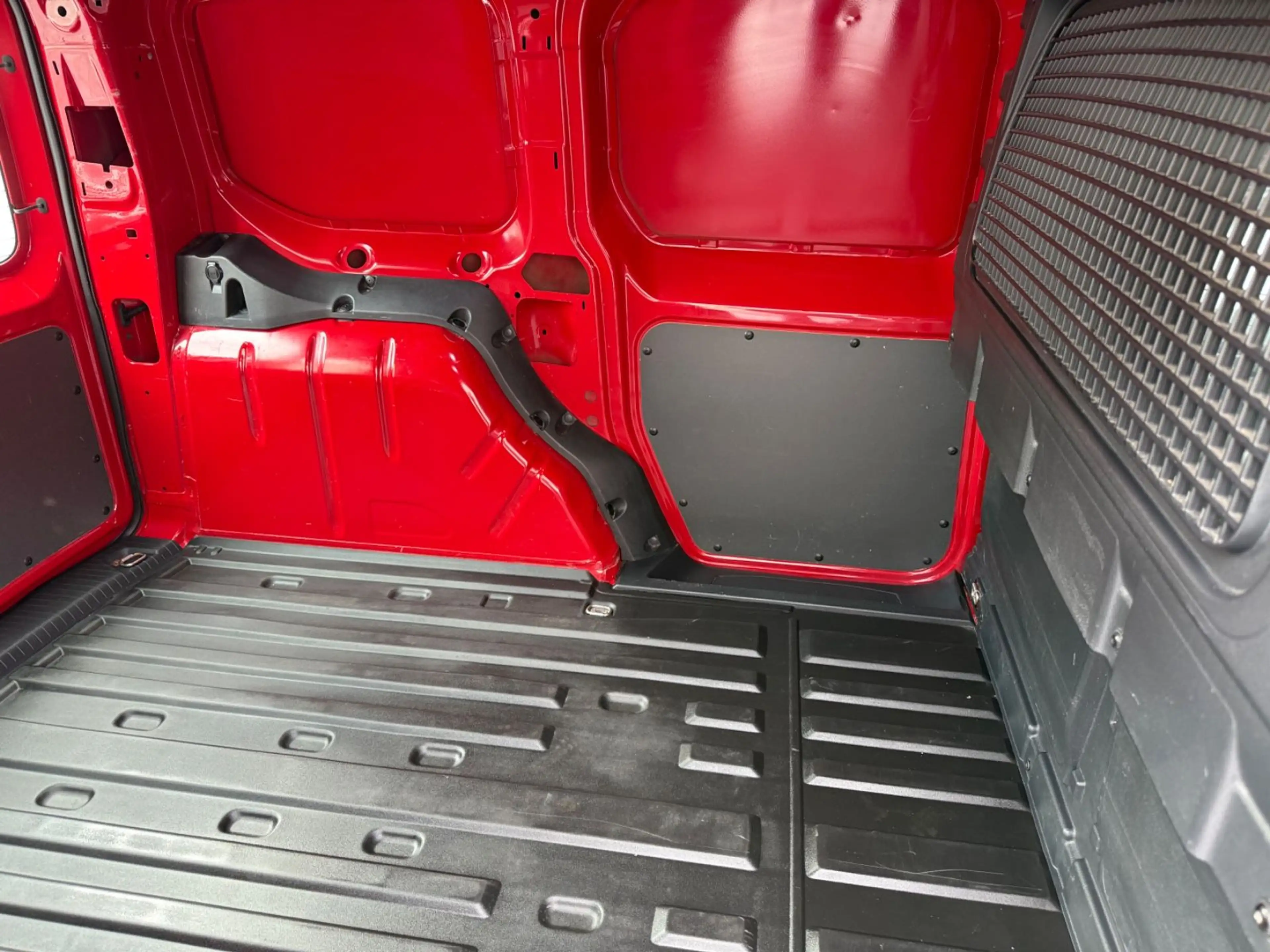 Volkswagen Caddy Cargo EcoProfi*KLIMA*PDC*DAB* — photo 8
