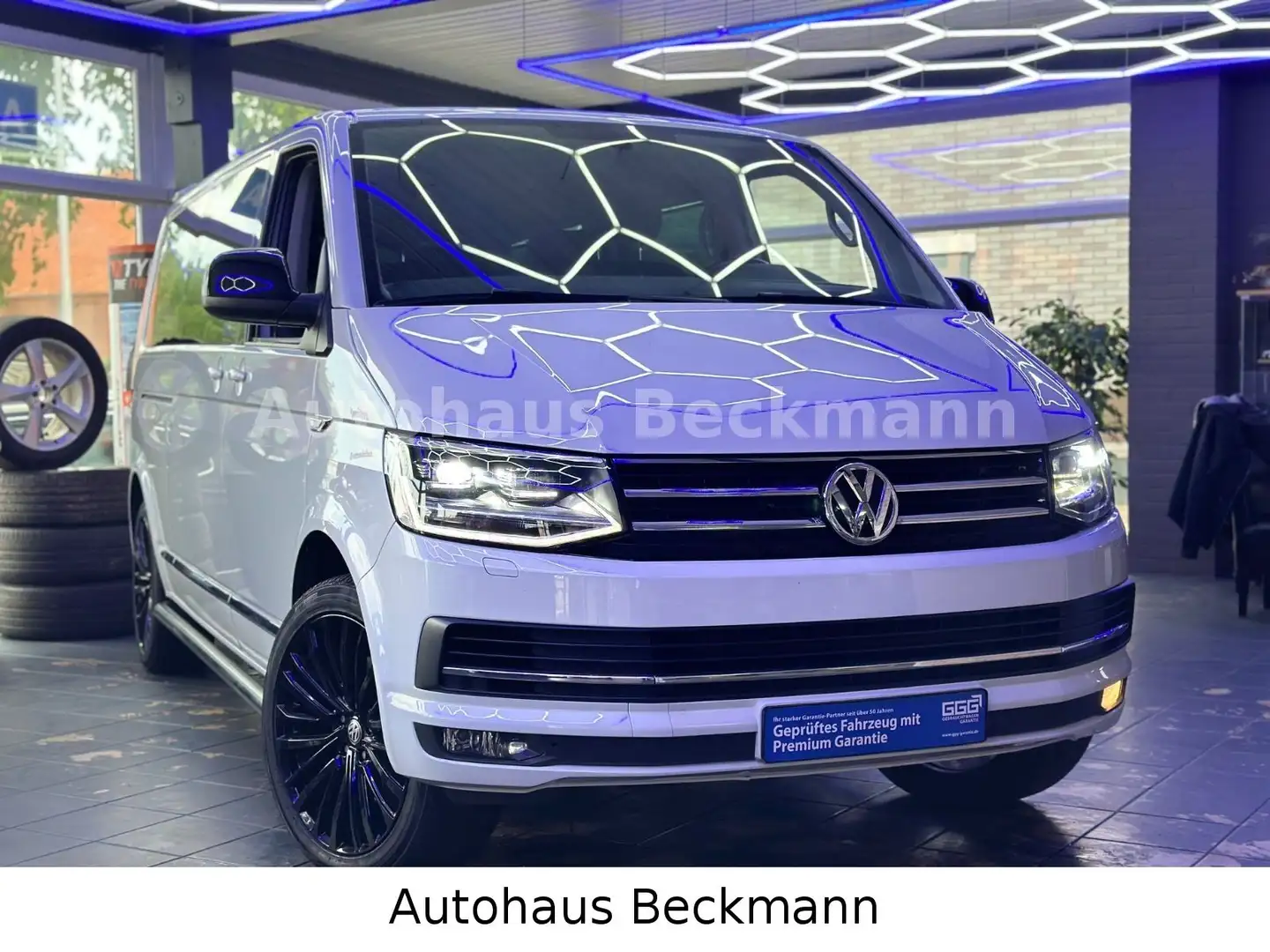 Volkswagen T6 Transporter T6 Bus Caravelle Highline lang*HU/AU*NAV*SHZ*BT* Weiß - 1