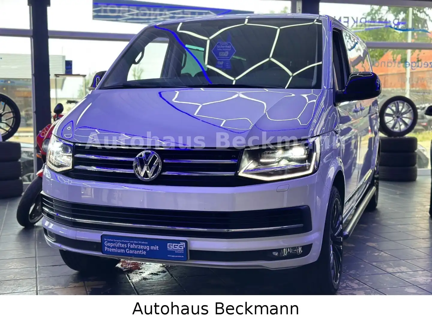 Volkswagen T6 Transporter T6 Bus Caravelle Highline lang*HU/AU*NAV*SHZ*BT* Weiß - 2