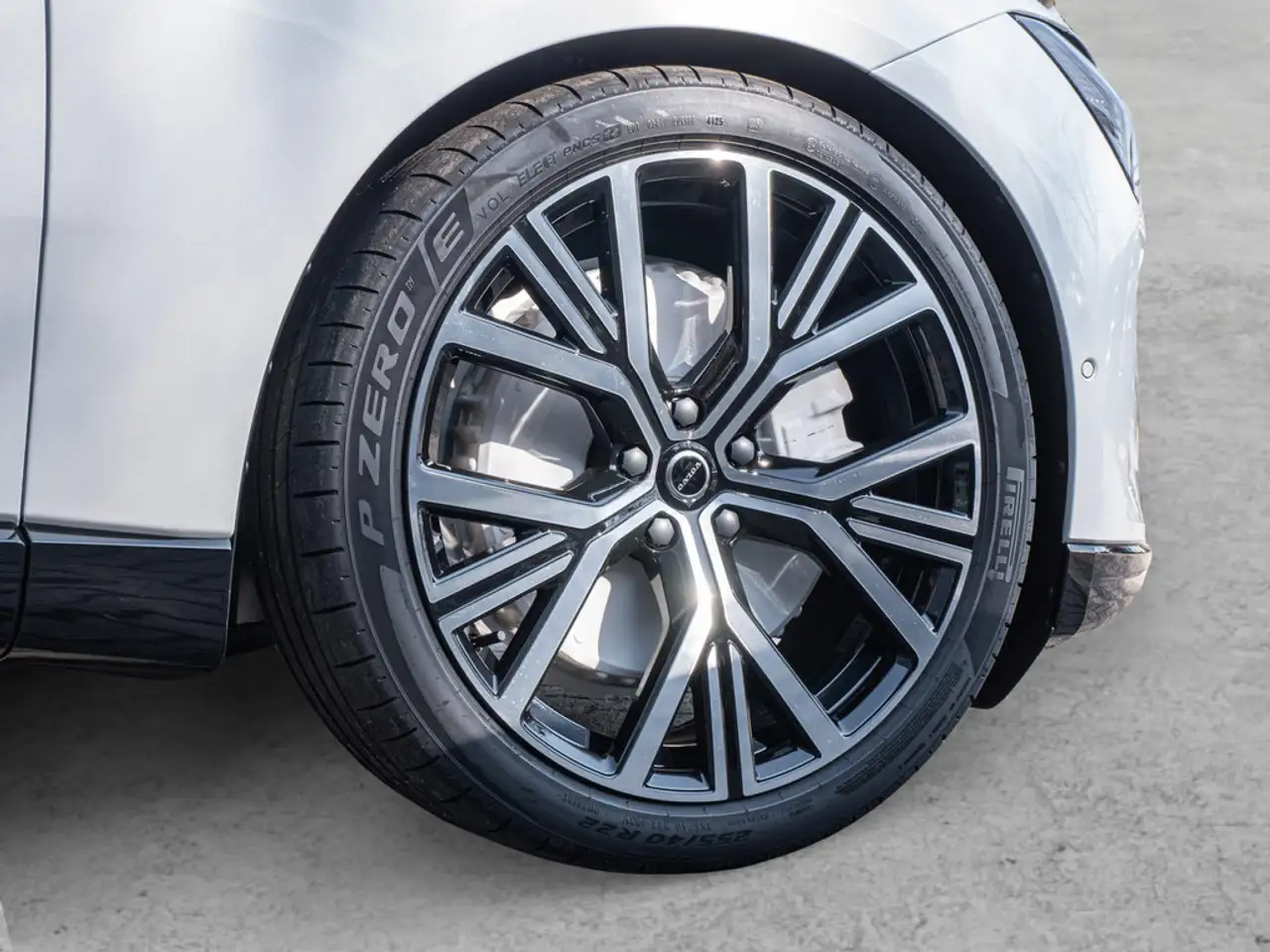 Volvo ES90 2026
