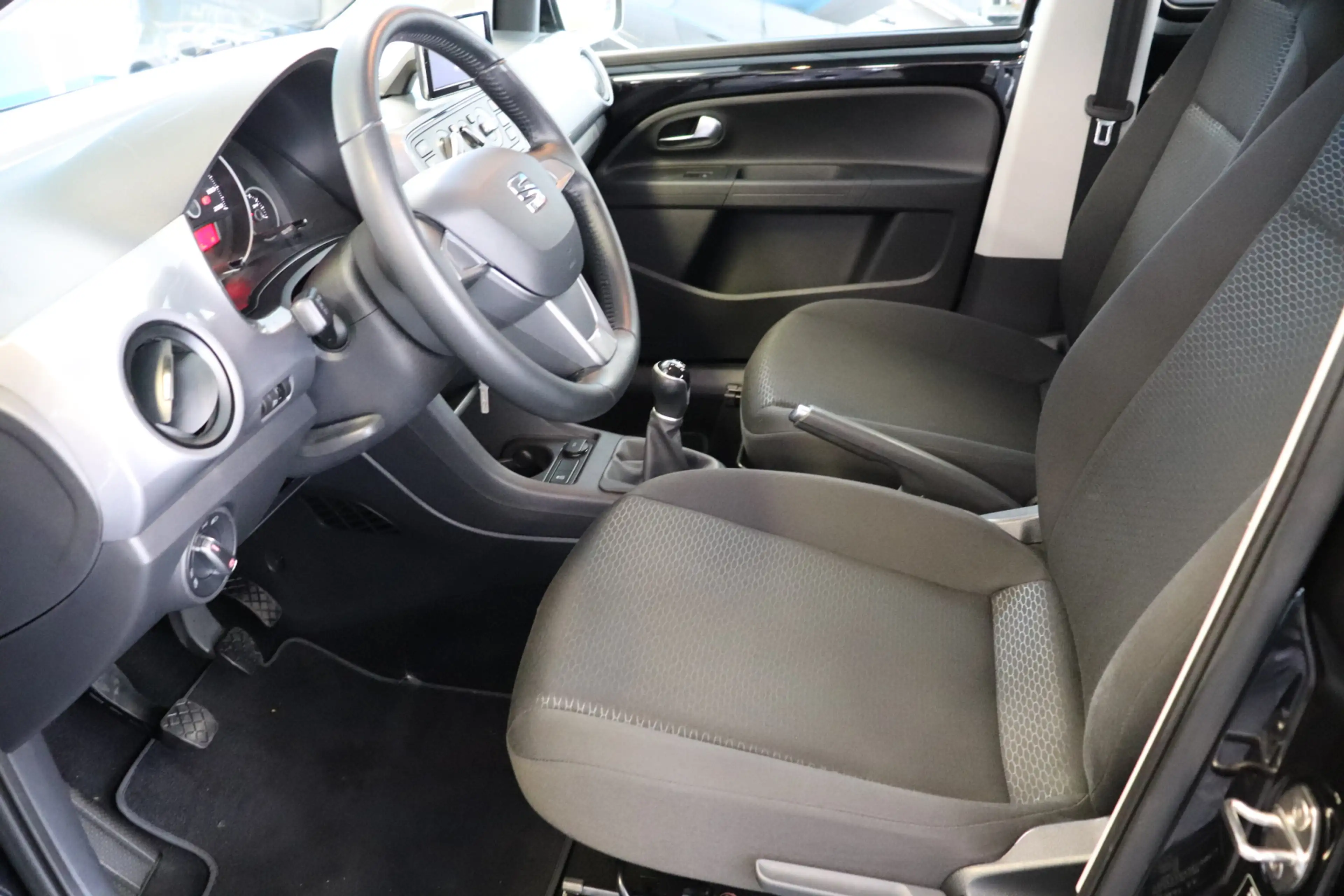 SEAT Mii 1.0 Sport Dynamic Airco, dealeronderhouden, naviga — photo 11
