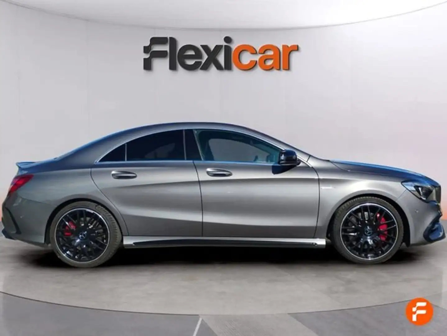 Mercedes-Benz CLA 45 AMG S 4Matic+ 8G-DCT Gris - 2