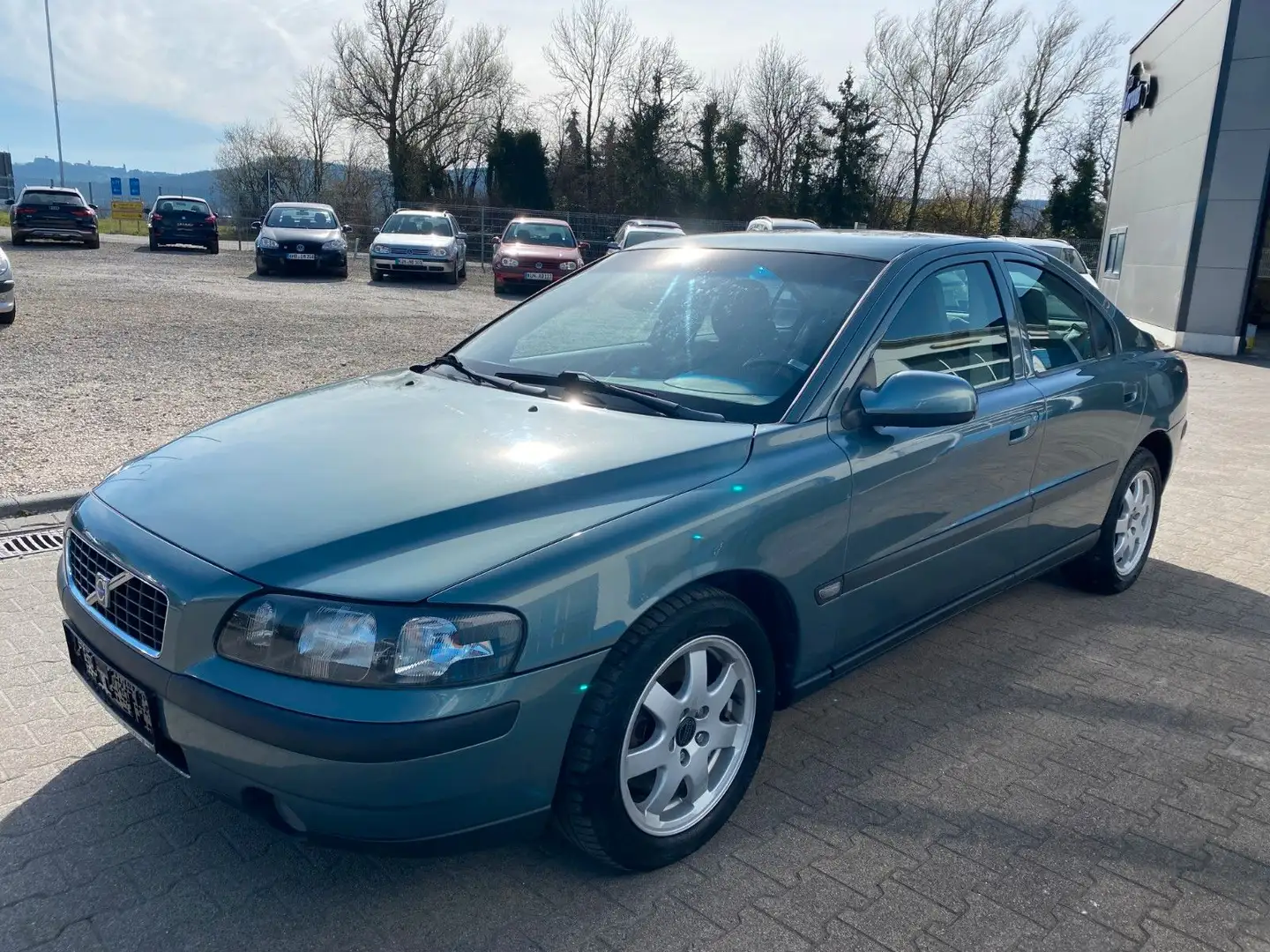 Volvo S60 2.4 Grün - 1