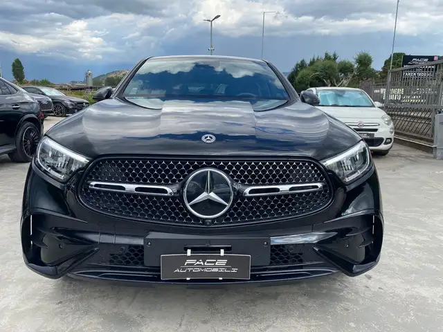Mercedes-Benz GLC view 6
