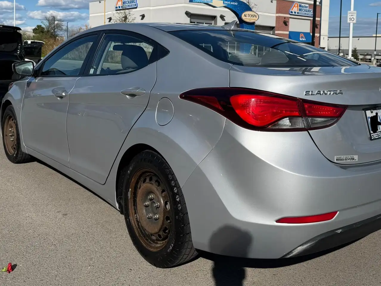 Hyundai ELANTRA снимка Hyundai ELANTRA